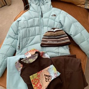 Sporty, beautiful North Face ladies ski clothes. (Jacket/brown pants SOLD)